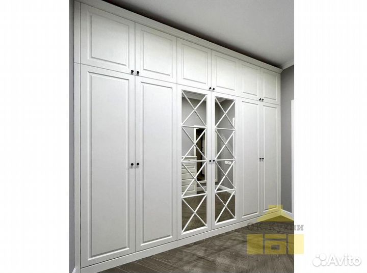 Распашной шкаф