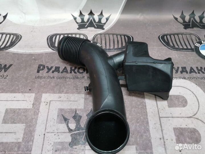 Патрубок воздушного фильтра Bmw X5 E53 M54B30 2006