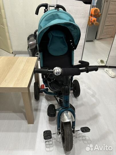 Велосипед детский трехколесный с ручкой