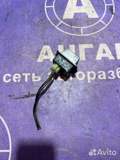 Резистор печки Suzuki Sx 4 седан M16A 2010