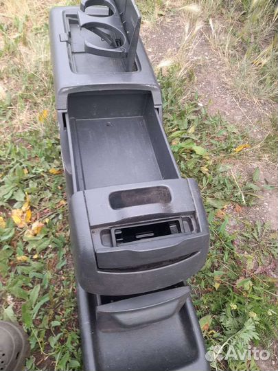 Ящик пластиковый складной для автомобиля