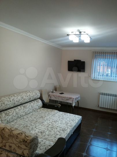 2-к. квартира, 48 м², 1/4 эт.