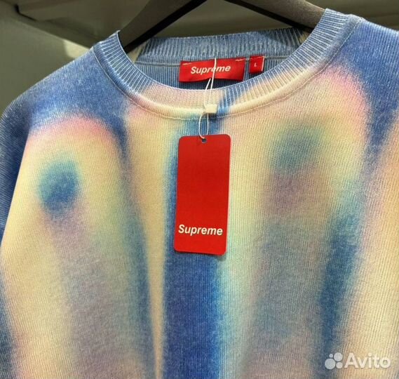 Свитер supreme blurred logo sweater