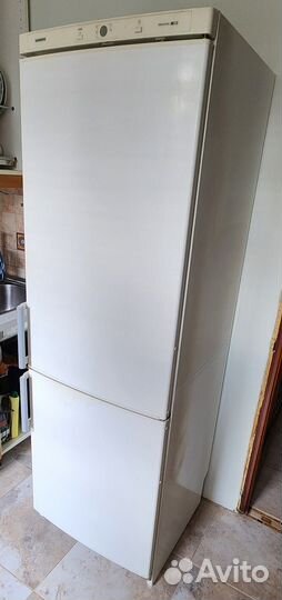 Продаю холодильник Siemens б/у