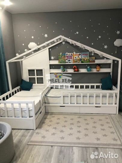 Кровать домик