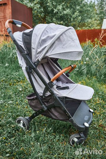 Прогулочная коляска Yoya Plus