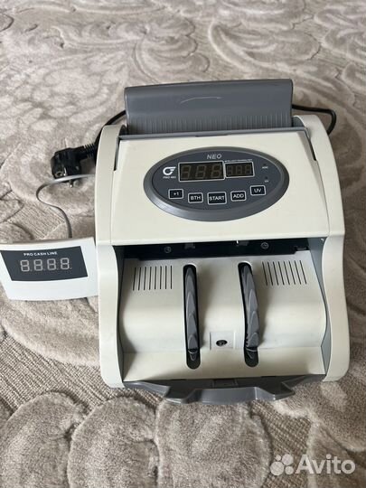 Счетчик банкнот PRO 40U NEO