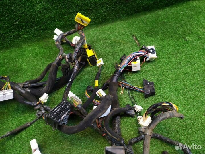 Проводка салона Kia Ceed JD G4FA 2013