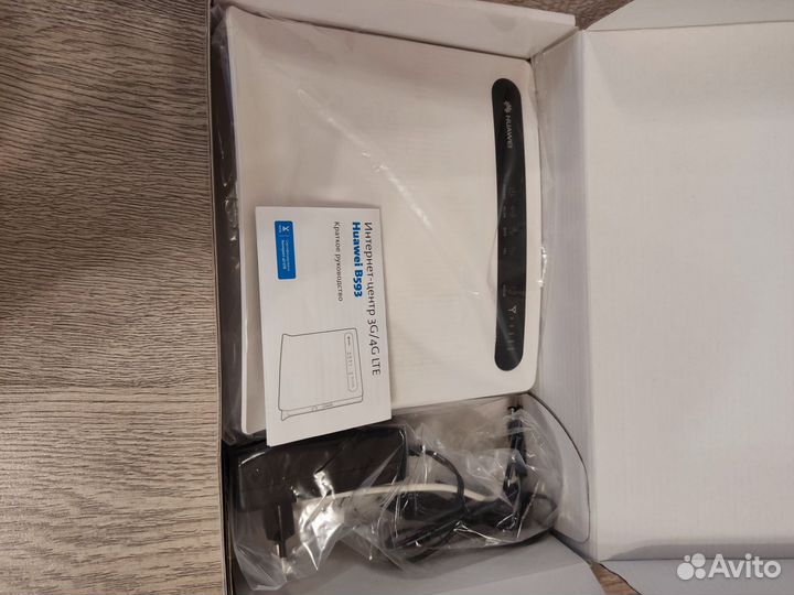 Интернет центр Huawei B593