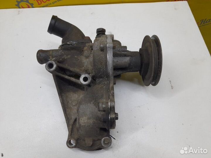 Помпа водяной насос Volkswagen Passat B5 универсал