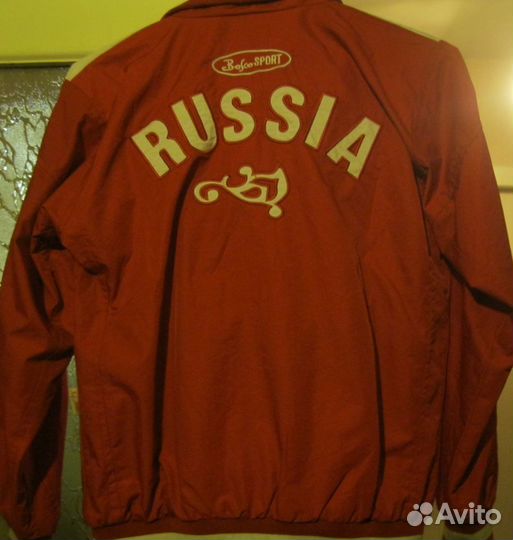 Спортивный костюм