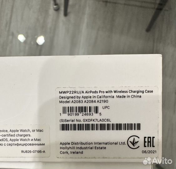 Наушники Airpods pro