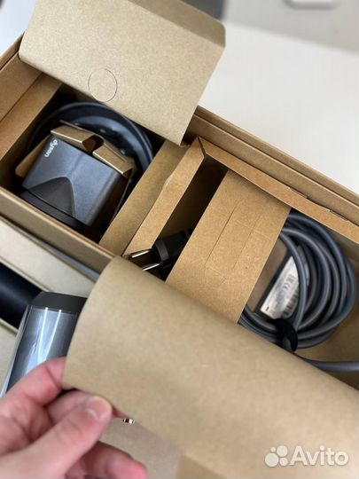 Dyson Hd08 фен Малайзия + набор расчесок 2в1