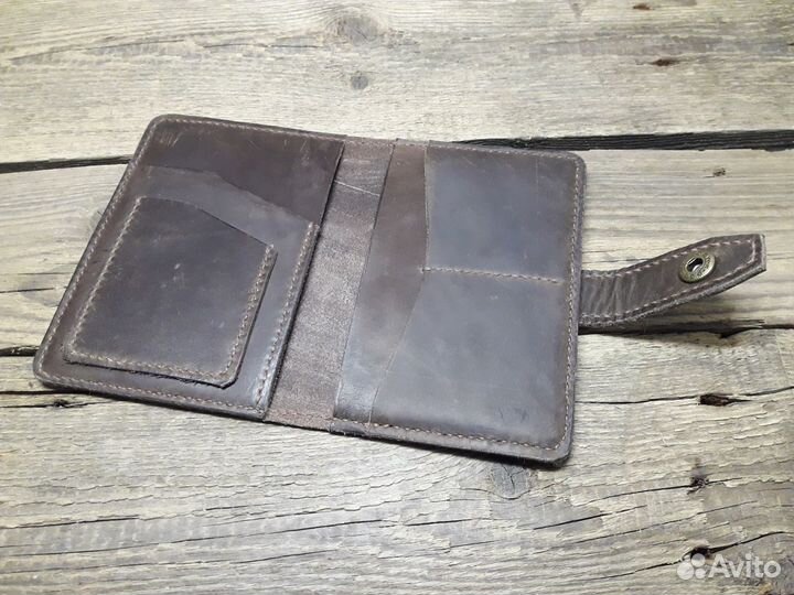 Бумажник кожаный для автодокументов. Подарок