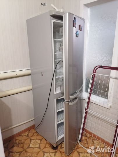 Морозильная камера, холодильник