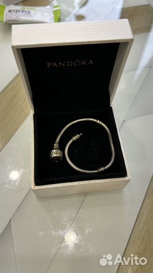 Браслет Pandora и шармы