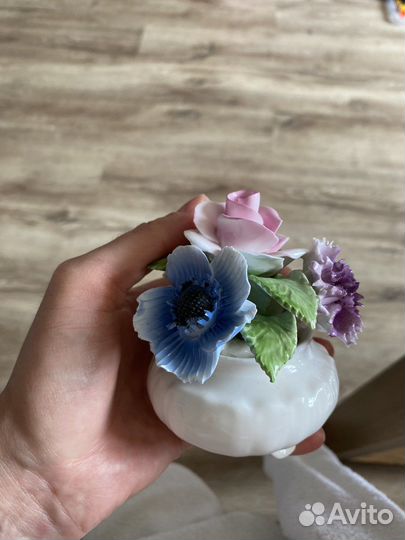 Букет из фарфора Англия