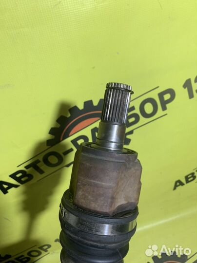 Привод левый 1.6 АКПП. Киа Церато 3 (YD) 2017 год