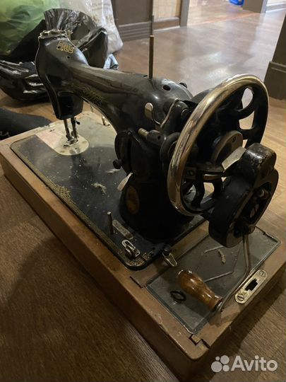 Швейная машина бу
