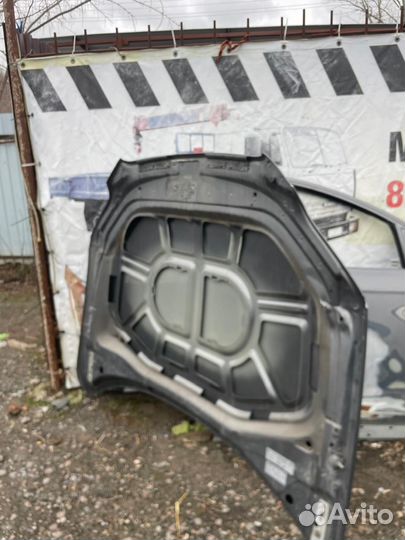 Продам капот audi Q 7