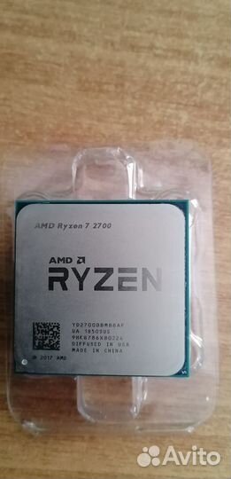 Процессор Ryzen 7 2700
