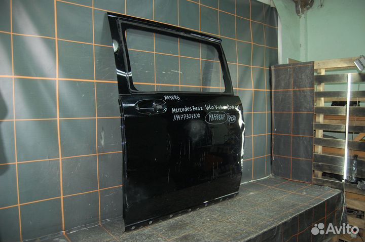 Дверь сдвижная - Mercedes-Benz Vito W447