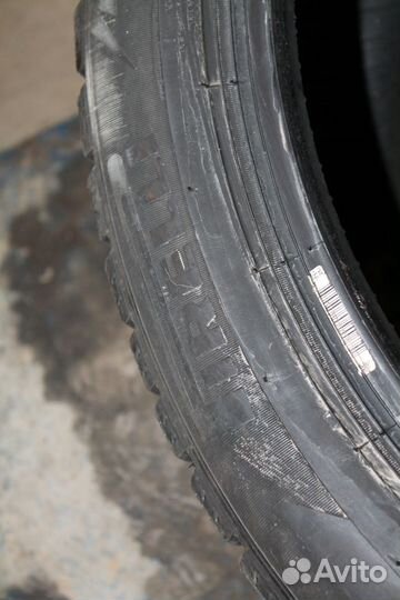 Pirelli Ice Zero 235/45 R19 99H