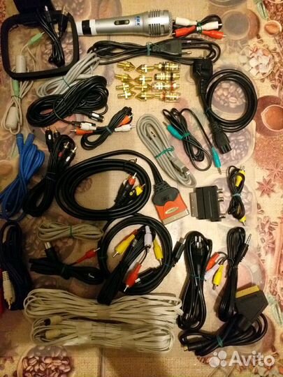 Кабели и другие аксесуары для аудио и видео