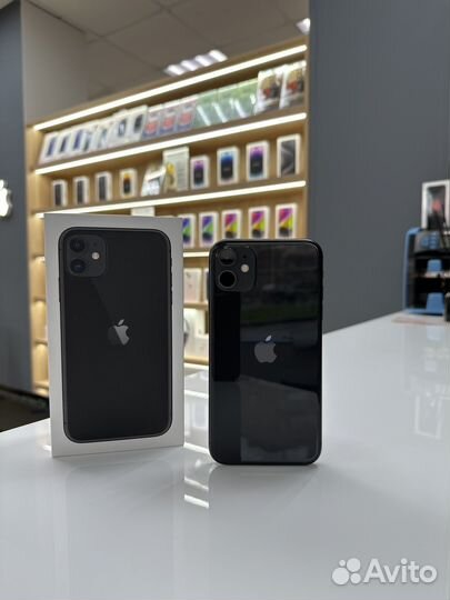 iPhone 11, 64 ГБ