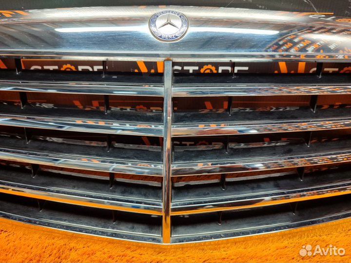 Решетка радиатора Mercedes-Benz S-Class W221
