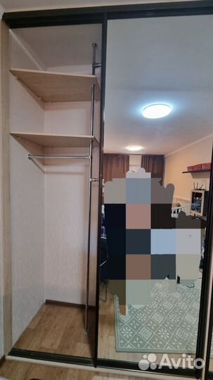 Шкаф купе с зеркалом