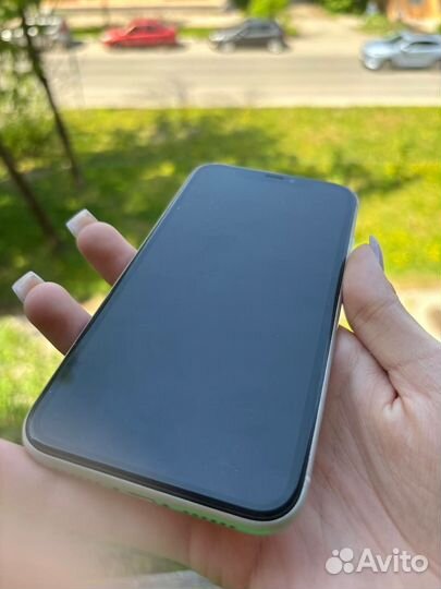 iPhone Xr, 128 ГБ