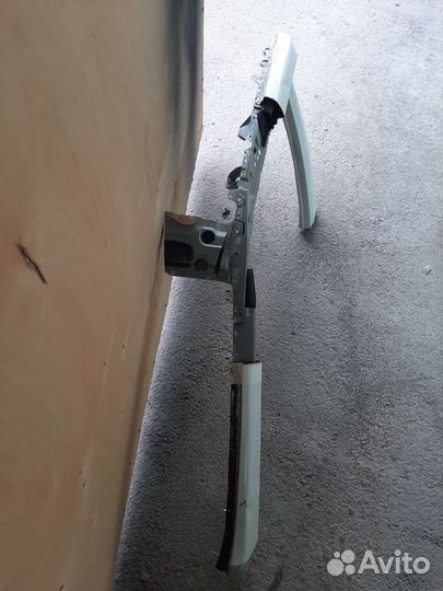 Продам стойку prado 120