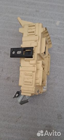 Блок предохранителей салона Hyundai Solaris 2