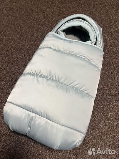 Комбинезон и конверт для новорожденных