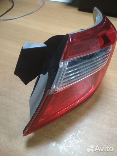 Фонарь правый Toyota Camry V50