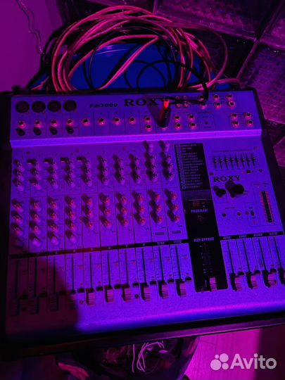 Микшерный пульт активный (с усилителем)