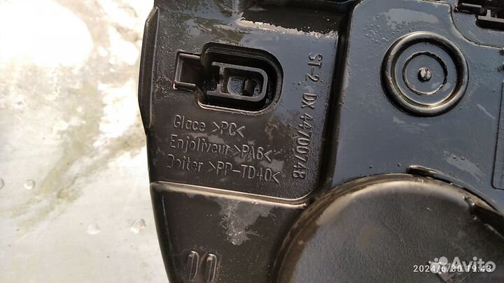 Фара правая peugeot 308 (408)