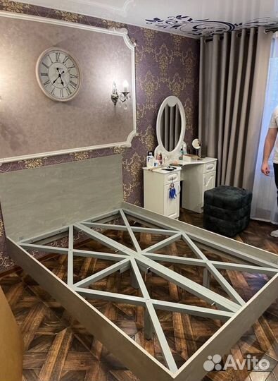 Парящая кровать от производителя