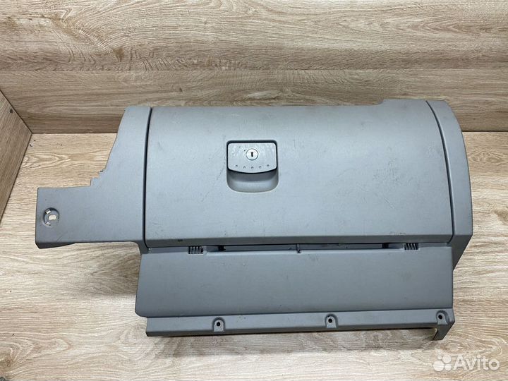 Бардачок серый Volkswagen New Beetle A4