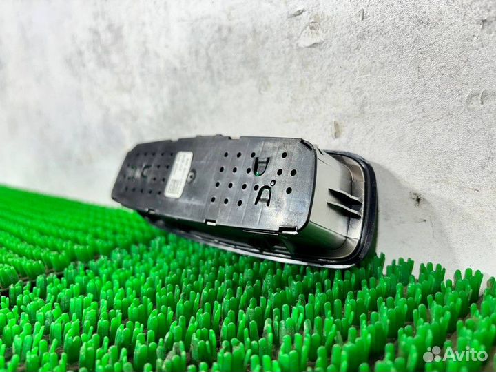 Плафон внутреннего освещения Audi A3, Audi Q3