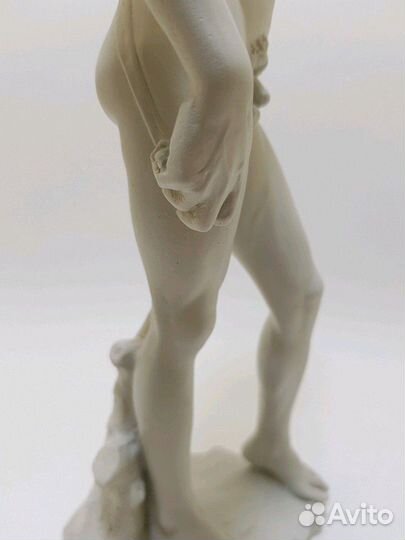 Давид Микеланджело статуэтка