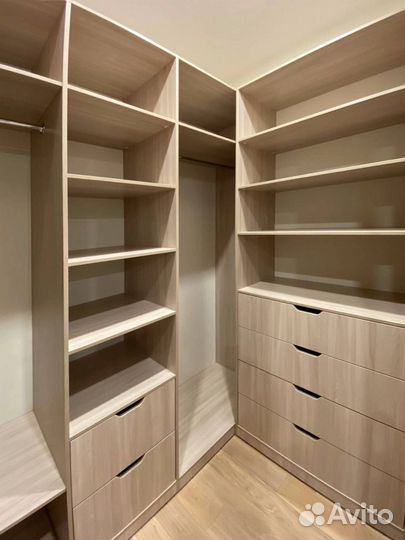 Гардеробная в спальню