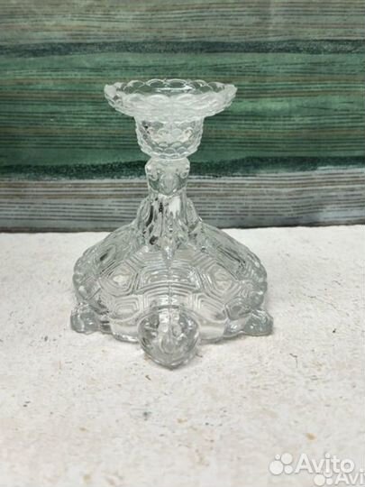 Антикварный подсвечник. Русское стекло
