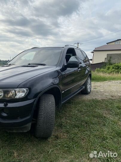 BMW X5 4.4 AT, 2000, 266 650 км