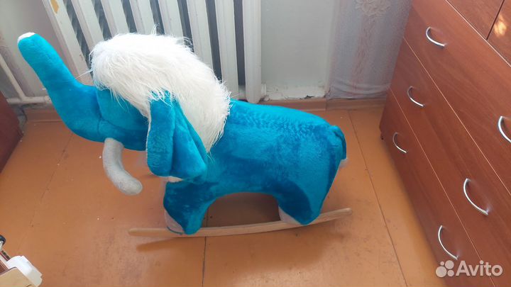 Слон- качалка