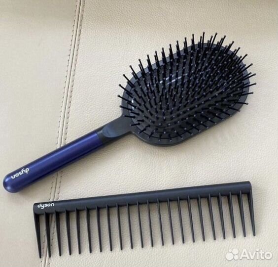 Расческа dyson