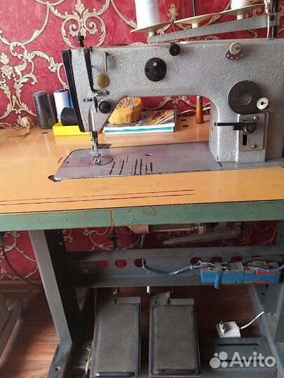 Швейная машинка