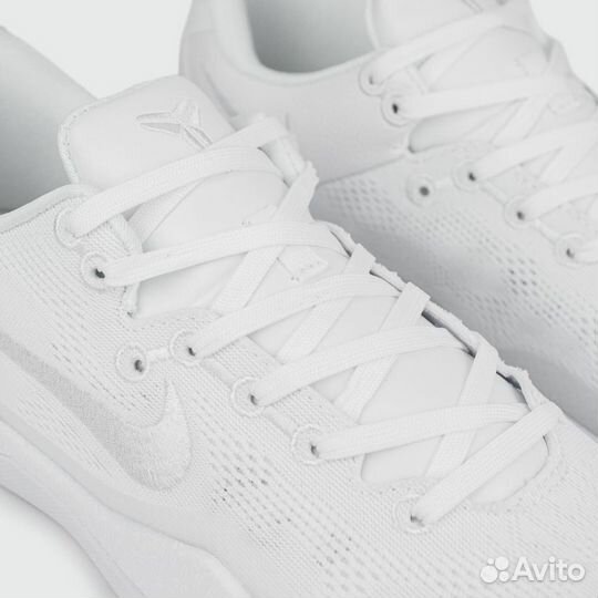 Кроссовки Nike Kobe 8 Protro Triple White