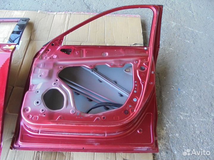 Двери правой стороны передняя и задняя Mazda CX5 2